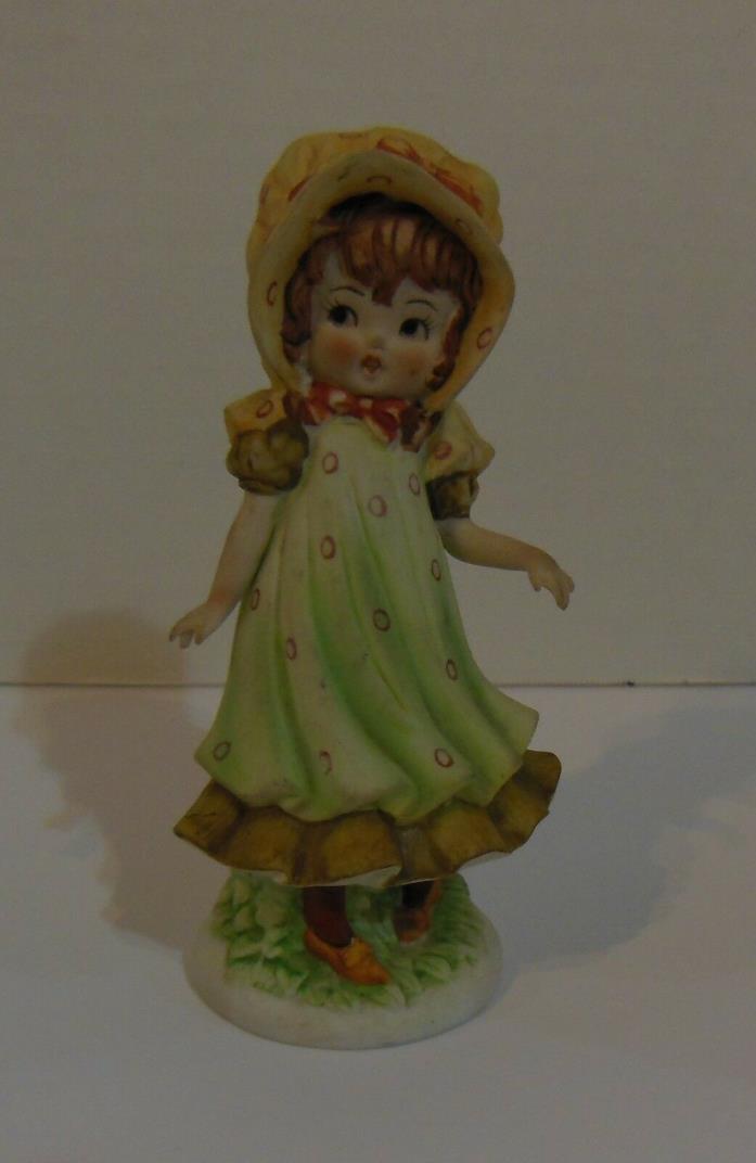 Lefton Porcelain Figurine, Bonnet Girl Green Dress, Yellow Bonnet, KW 5153