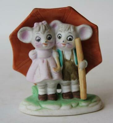 Mouse-Mice Figure w-Umbrella Lefton Ceramic-Porcelain Hand Painted Taiwan Label
