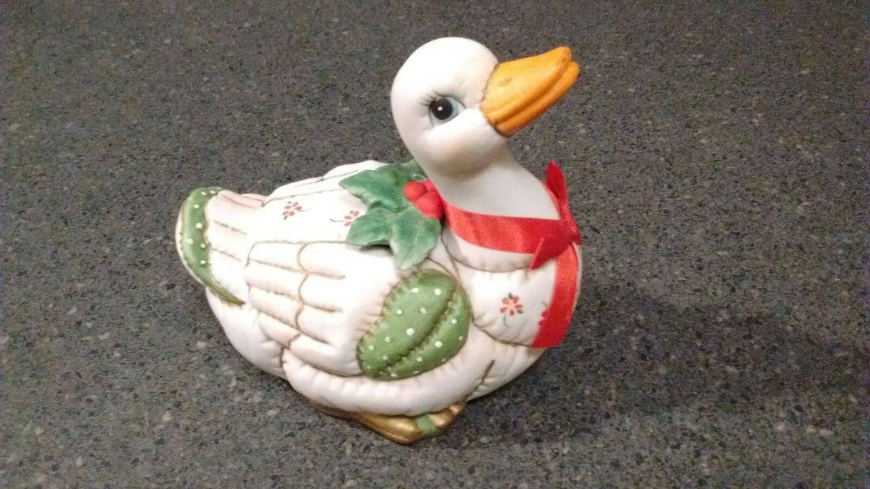 5.5 inch 1987 Duck Figurine by Geo Z Lefton - numbered #6149