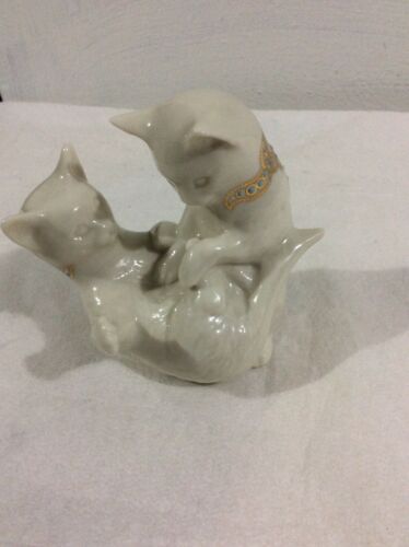 LENOX CHINA JEWELED COLLECTION CAT KITTENS PLAYING - GOLD BOWS & PAINTED ACCENTS
