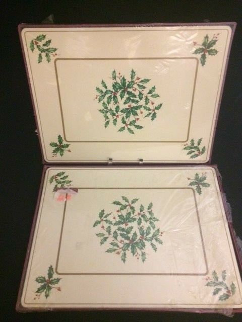 4 VINTAGE LENOX SHOP HOLLY BERRY HARD CORKBACK PLACEMATS NEW IN BOX