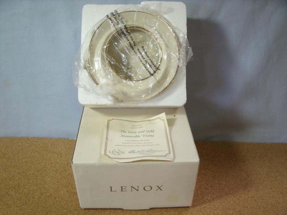 LENOX THE IVORY AND 24k GOLD MEMORABLE FRAME