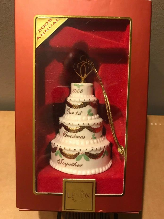2008 Lenox Porcelain Our First Christmas Together Wedding Cake Ornament. W/Box!