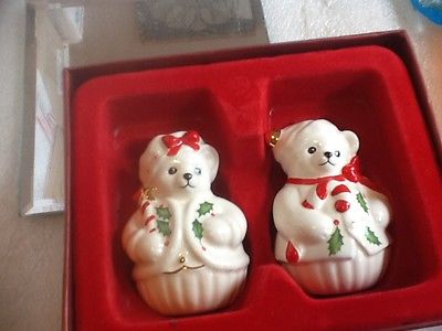 Lenox Santa & Mrs. Claus Teddy Bear Salt & Pepper Shakers - NIB