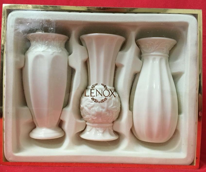 Lenox Brand Gold Rimmed Mini Vase (Set of 3)
