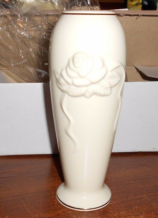 lenox rose blossom medium vase jt43