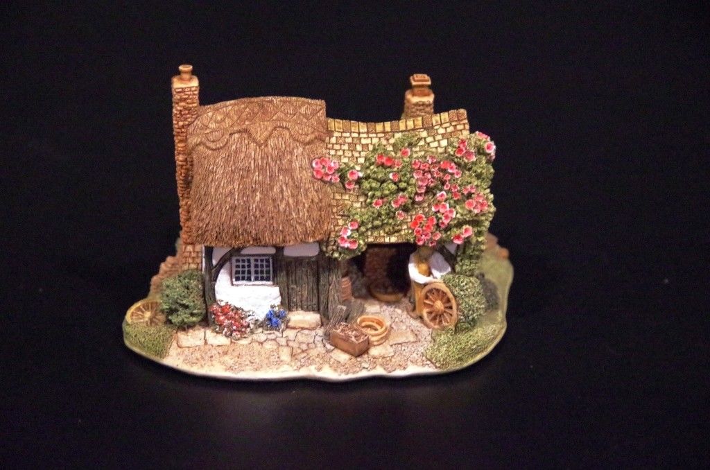 Lilliput Lane Cottage - The Old Forge, 1987,  made in England