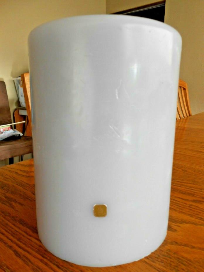 Partylite Large 3 Wick 6 X 8 Lavender Lightly Scented Candle 0023