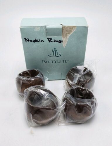 New PartyLite Wooden Napkin Ring Set (4) ~ Brown Partylight Napkinring Holder