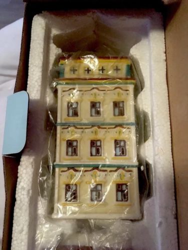 PartyLite 2004 CAFE AMSTERDAM Tealight House Candle Holder New In Box