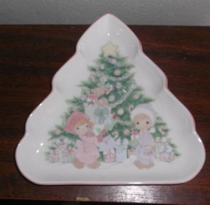 1992 Enesco PRECIOUS MOMENTS Christmas Tree Candy Dish serving plate