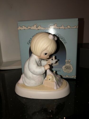 NIB Precious Moments Figurine 1983 Members Only Dawn's Early Light PM-831