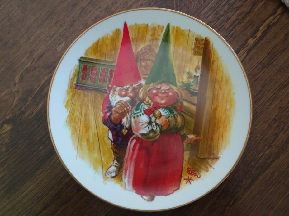 Gnome Collector Plate 