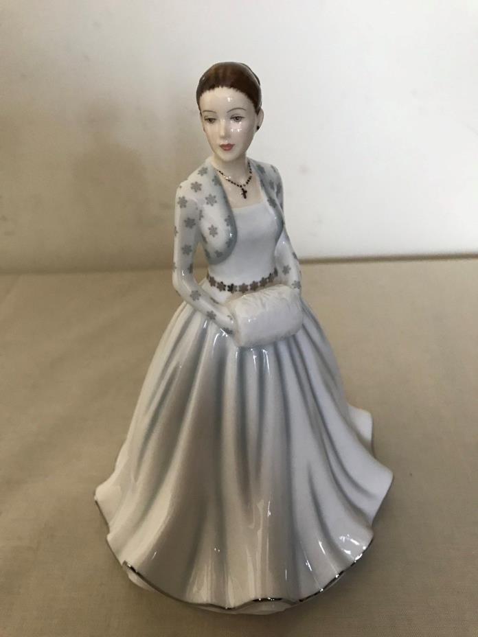 Royal Doulton Figurine The First Noel Bone China Songs of Christmas HN5757 New