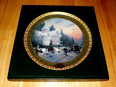 Thomas Kinkade Annual Collector Plate 2000 Victorian Christmas 2nd Issue