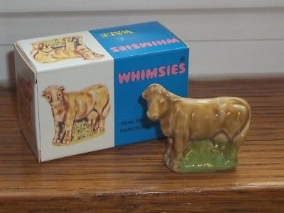 WADE  WHIMSIE  #27  Cow with Box SET 6  1975- 1984