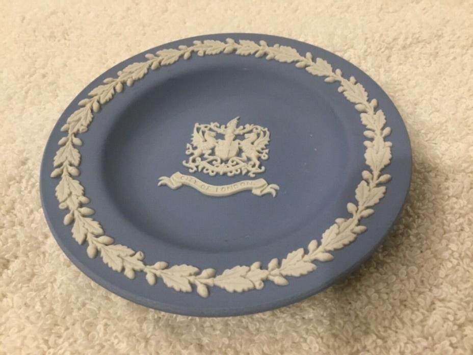 Vintage Wedgwood Blue Jasperware City of London Crest Small Plate