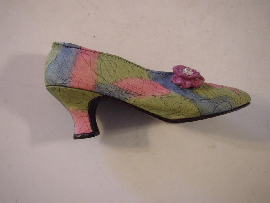 1998 JUST THE RIGHT SHOE 25009 ROSE COURT RAINE WILLITTIS SHOE VG