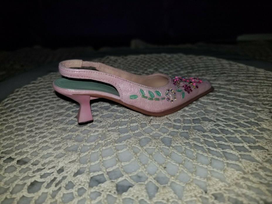 Just the Right Shoe Pretty in Pink Miniature Shoe #25179