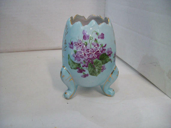 Vintage Japan Fine  Quality Broken Egg Vase Hand-painted Violets w/ Gold Trim G1