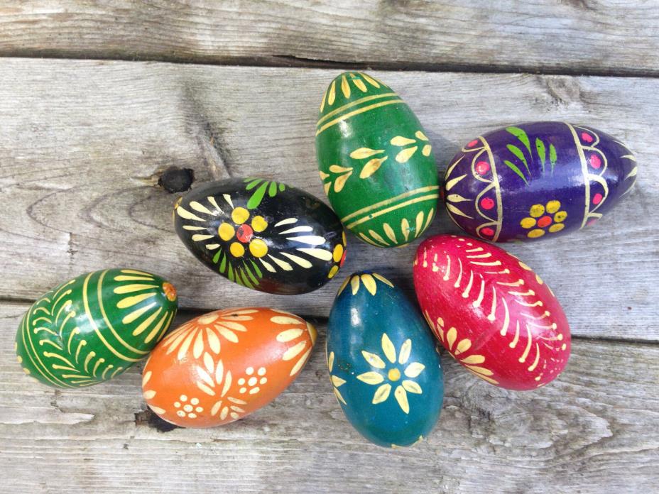 (7) HAND PAINTED EASTER WOODEN DECORATIVE COLORFUL EGGS SHIPS FREE 48 US STATES