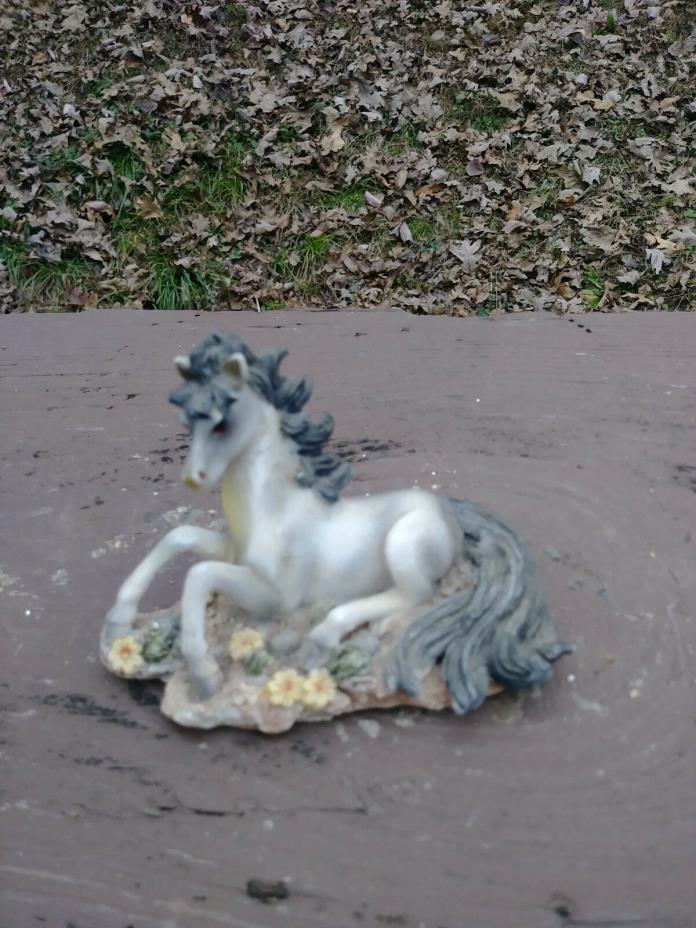 Small Horse Figurine Resin Animal Collectible Pre-owned