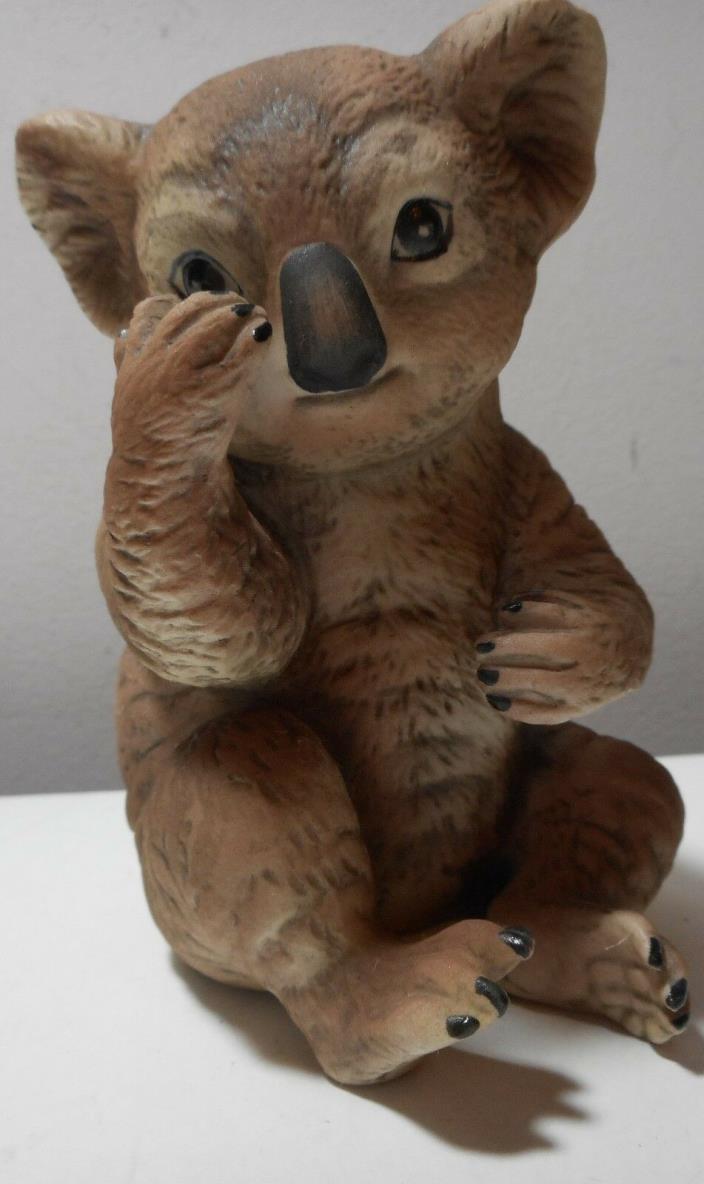 Vintage 1978 River Shore RJ Brown Matilda Koala bear figurine realistic details