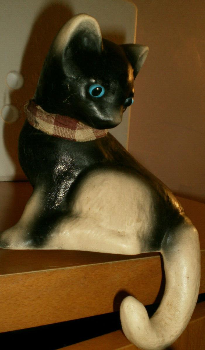 Siamese Ceramic Cat Figurine With Overhanging Tail For Placing On Shelf