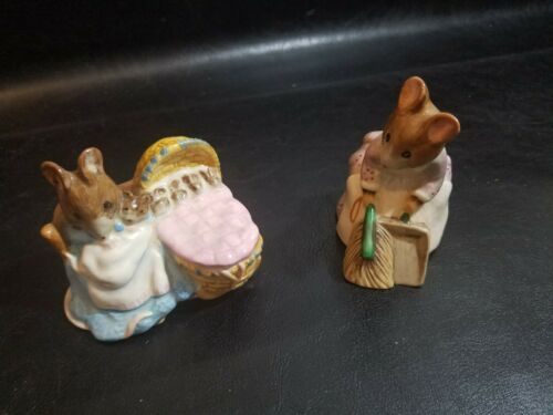 HUNCA MUNCA FIGURINE FROM BEATRIX POTTER COLLECTION and HUNCA MUNCA sweeping
