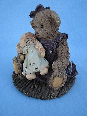 “Meredith and Dolly – Everyone Needs Hugs” Cottage Collectibles by Ganz