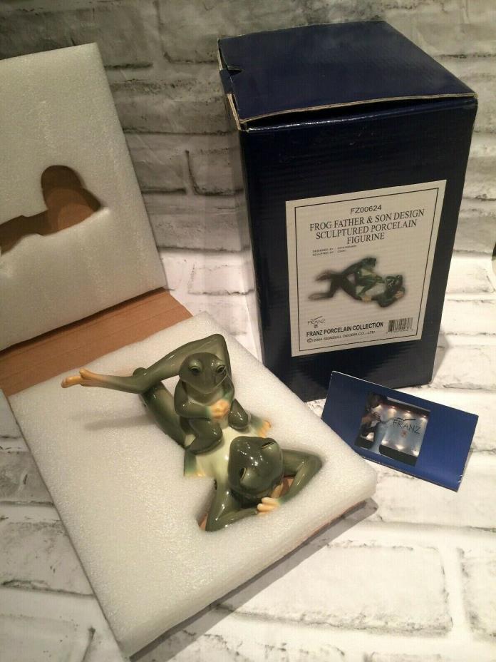 FRANZ PORCELAIN *Amphibia* FROG FATHER & SON -  New in Box