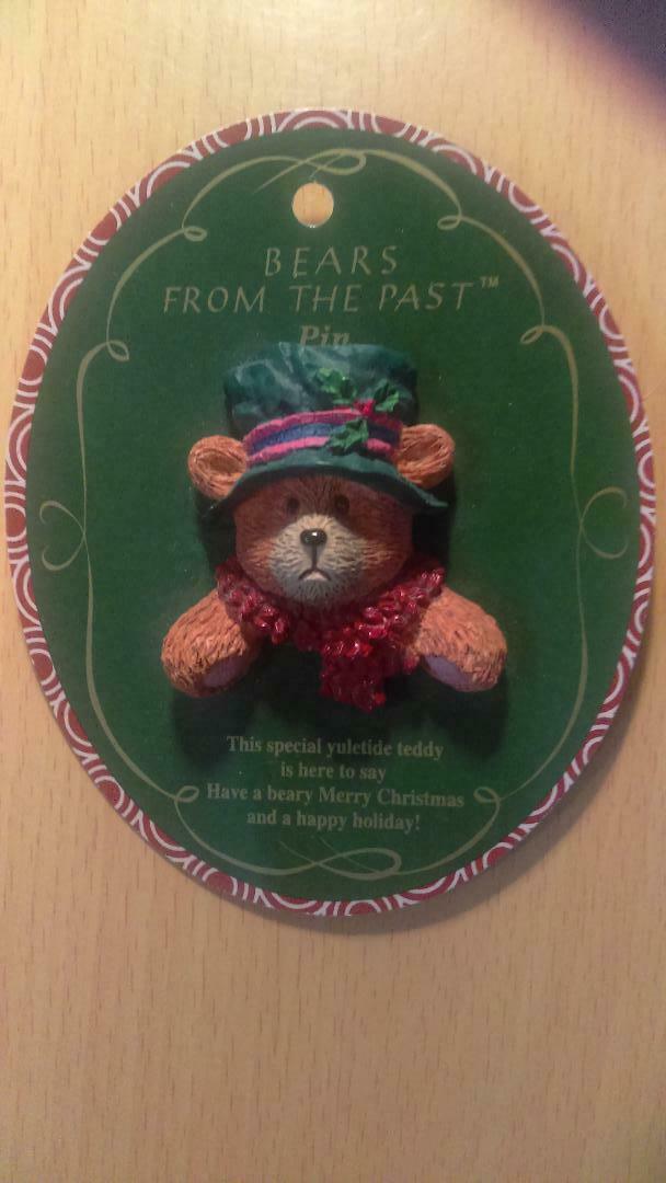 Vintage Bears From The Past Christmas Pin Russie Berrie & Co. Inc. on Card