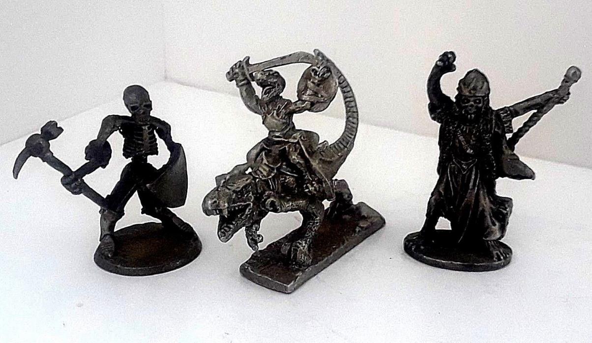 Vintage 3 PEWTEW Metal Dungeons and Dragons / Mini Collectible 1 1/4