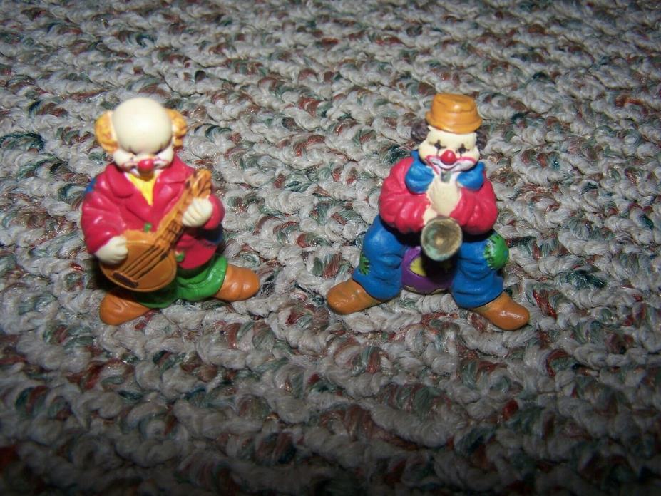 Lot of 2 Miniature Circus Clowns Playing Musical Instruments