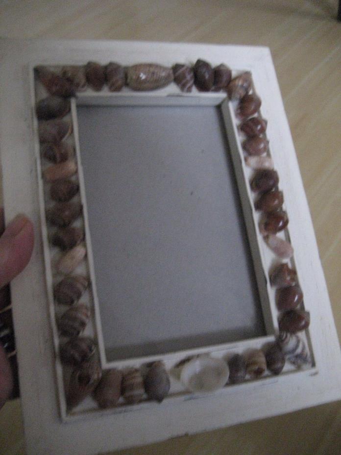 Real SEA SHELLS Easel Back WOOD WOODEN PICTURE FRAME For 4X6 Photo BEACH Hawaii