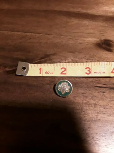 VINTAGE GIRL SCOUT  PIN green/gold FAST SHIP ??