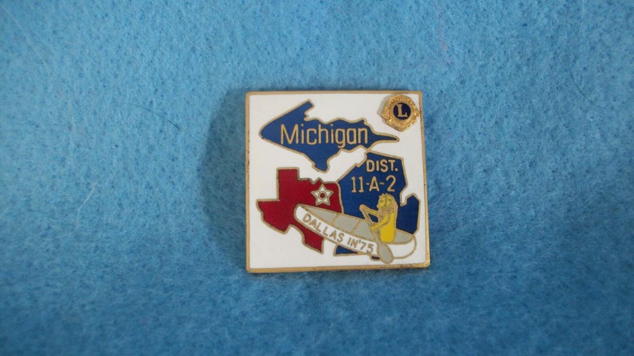 LIONS CLUB PIN Michigan Dist. 11-A-2 Dallas in '75 Gift Box