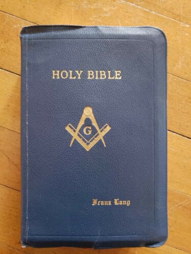 The Holy Bible The Great Light in Masonry Temple Illustrated 1940