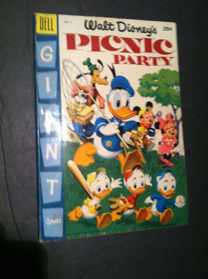 WALT DISNEY PICNIC PARTY 6 DELL GIANT COMICS 25 CENT COVER PRICE