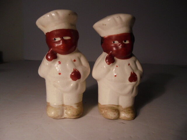 VINTAGE BLACK AMERICANA AFRICAN AMERICAN SALT PEPPER SHAKERS Rare Mini Chef Set
