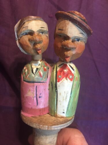 Vintage Anri Wooden Figural Mechanical Cork Bottle Stopper Kissing Couple