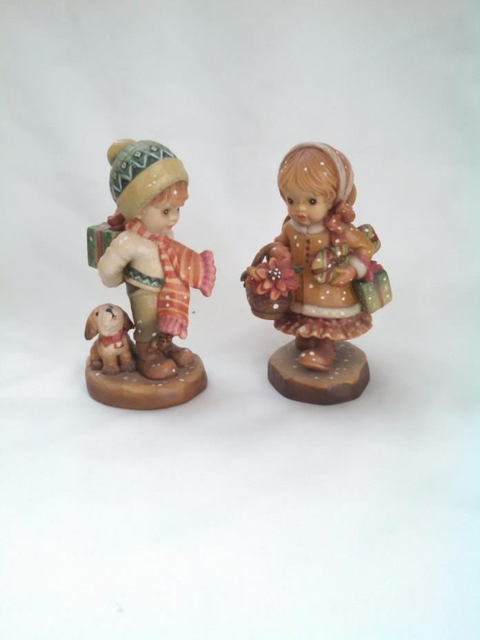 ANRI Christmas Boy and Girl figurines