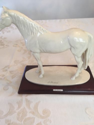 G. Armani Porcelain Sculpture Ivory Horse. Florencia Italy