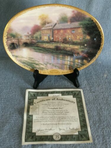 Thomas Kinkade's Lamplight Village LAMPLIGHT INN Bradford Exchange PLATE#3;2962C