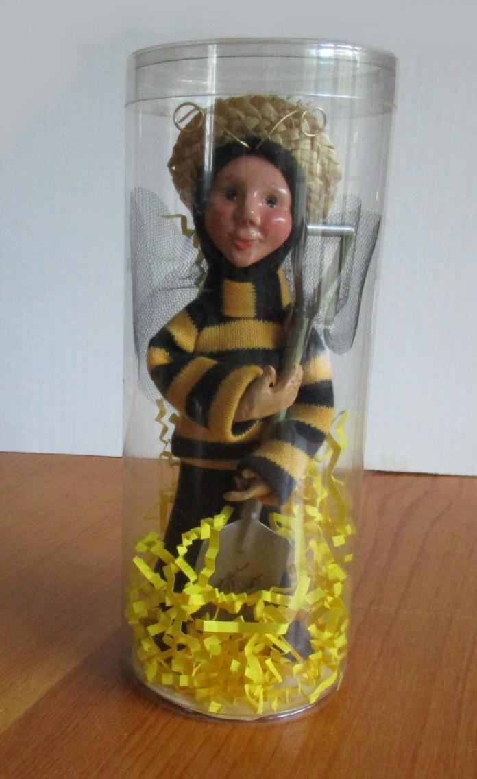 Byers Choice Kindlekin BUMBLE BEE With Shovel-Personally Signed by Joyce-NEW
