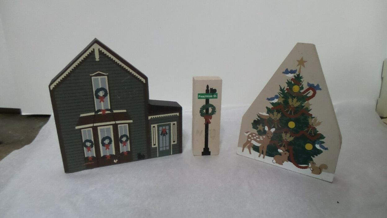 Lot of 3 The Cats Meow Street Sign, Rocky Mountain Christmas, & Christmas Tree