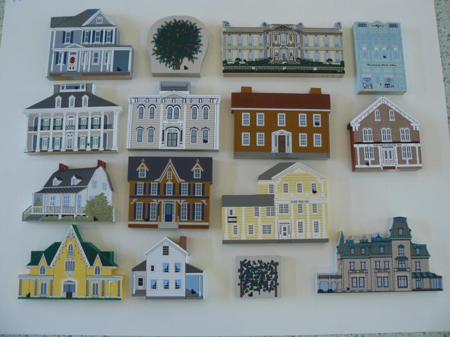 Cat's Meow Lot of 15 Houses Buildings Shelf Sitters, 1995-2001, Various