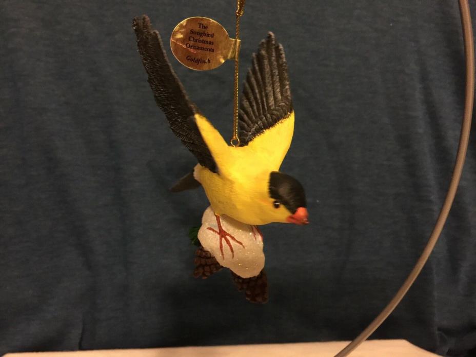 DANBURY MINT Christmas Song Bird Resin Figurine Ornament Goldfinch