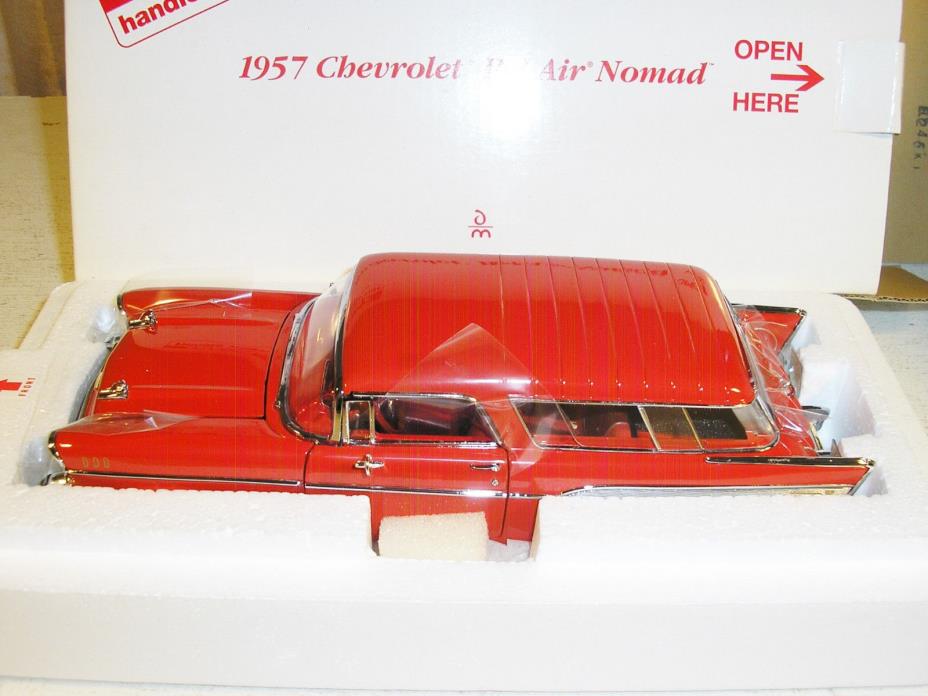 Danbury Mint 1:24 scale Die-Cast Red 1957 Chevrolet Bel Air Nomad Wagon – MIB