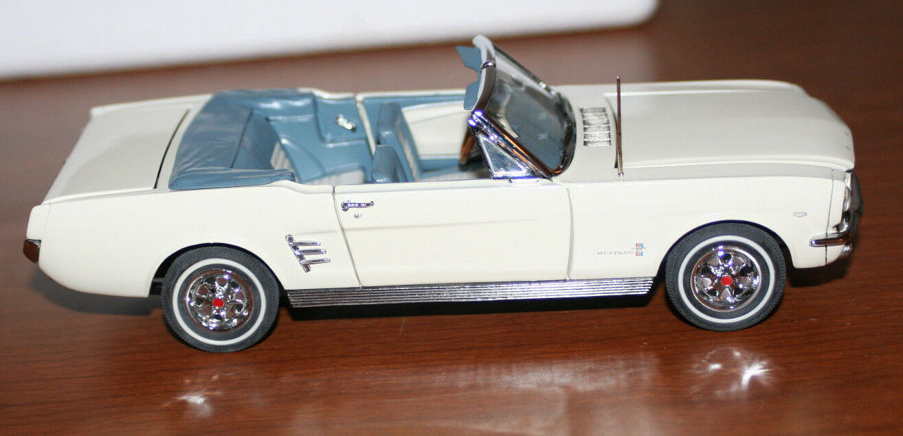The danbury mint 1966 Ford Mustang Convertible White in Box.